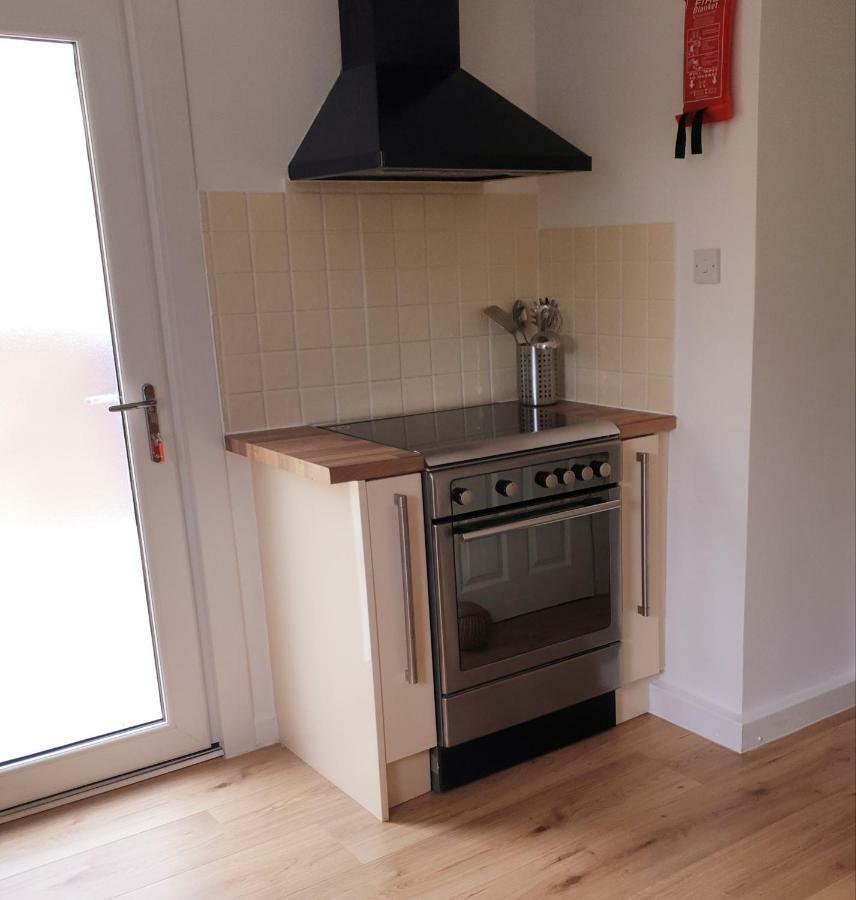 The Coal House Apartment Townhill Bagian luar foto